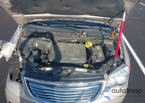 2016 Chrysler Town & Country Touring-L from USA, damaged, VIN 2C4RC1CG2GR283224